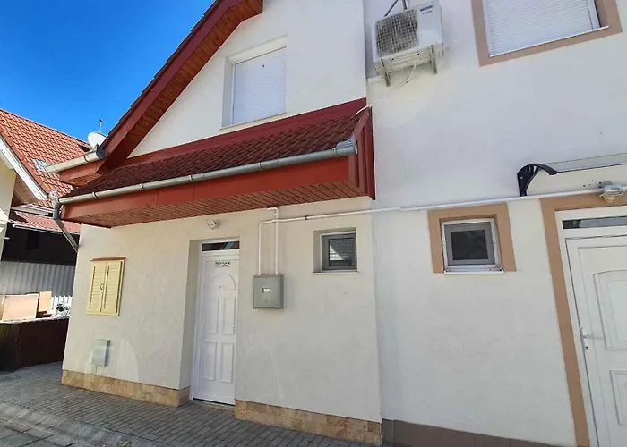 3 Апартаменты *